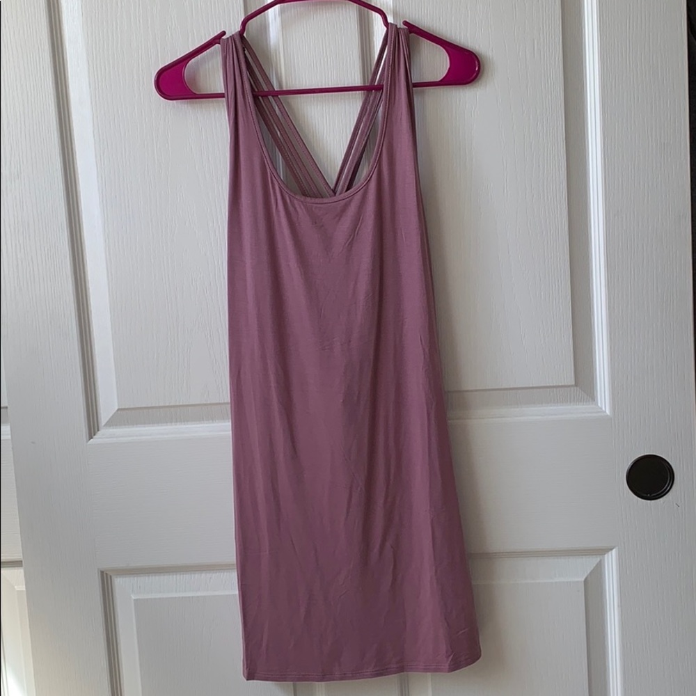 Lilac/mauve crisscrossed back tank top
